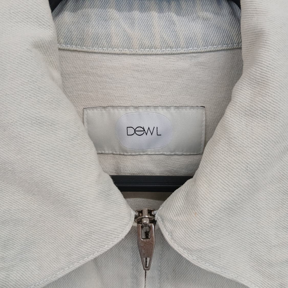DEWL 듀엘 크롭 연청 데님 자켓 상품이미지4