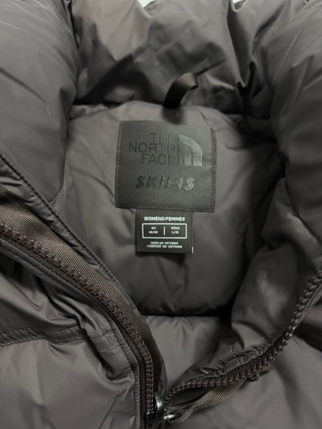 노스페이스  x SKIMS 피닉스 컬러 M 상품이미지4