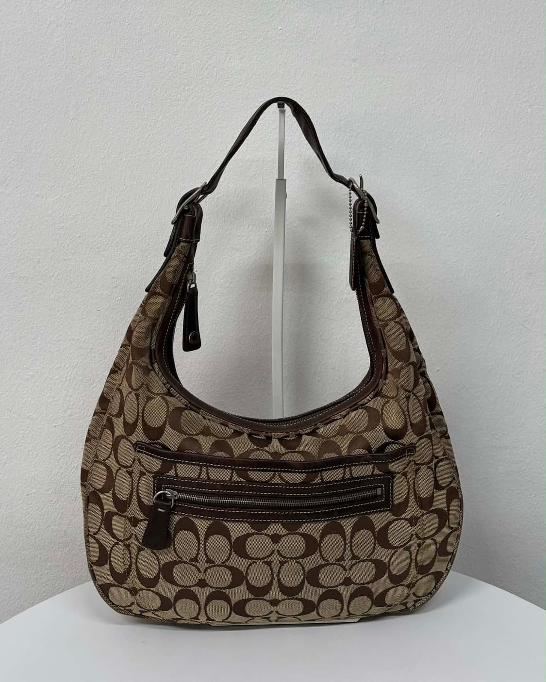 코치 시그니처 반달 호보 숄더백 토트백 상품이미지1