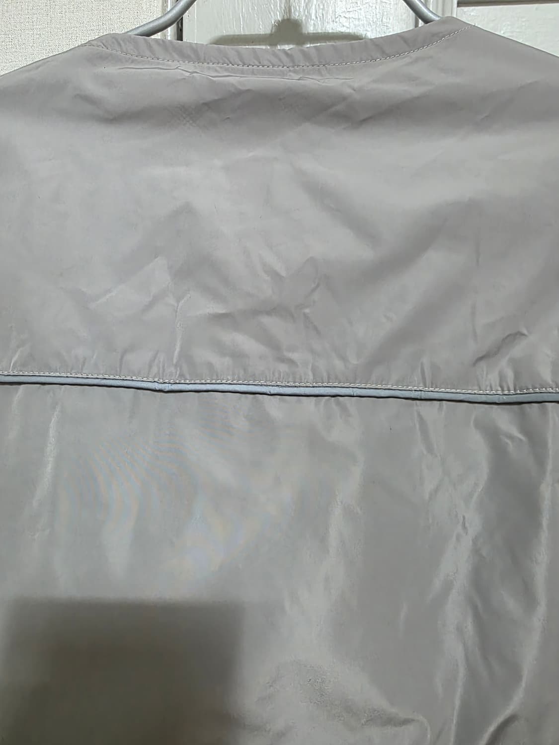 [새제품] 피지컬 디파트먼트 나일론 파이핑 크롭 볼레로 그레이 상품이미지9