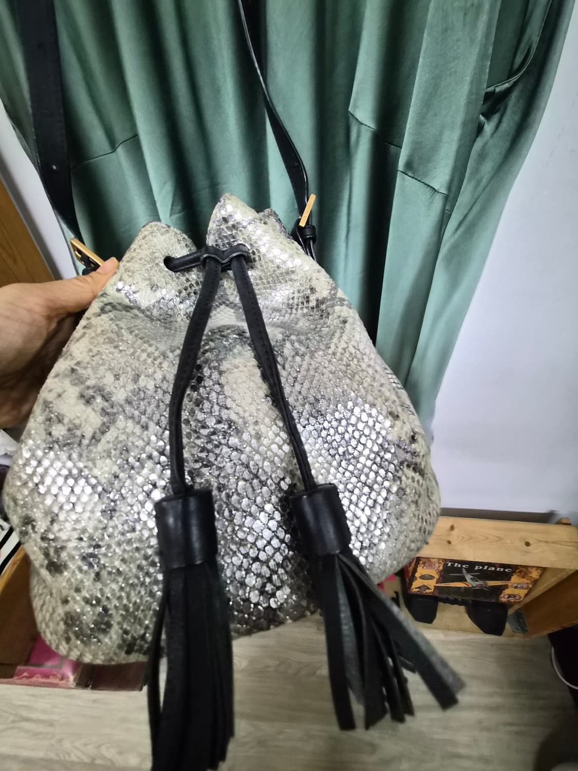 쿠론 샤이니 복조리백 상품이미지2