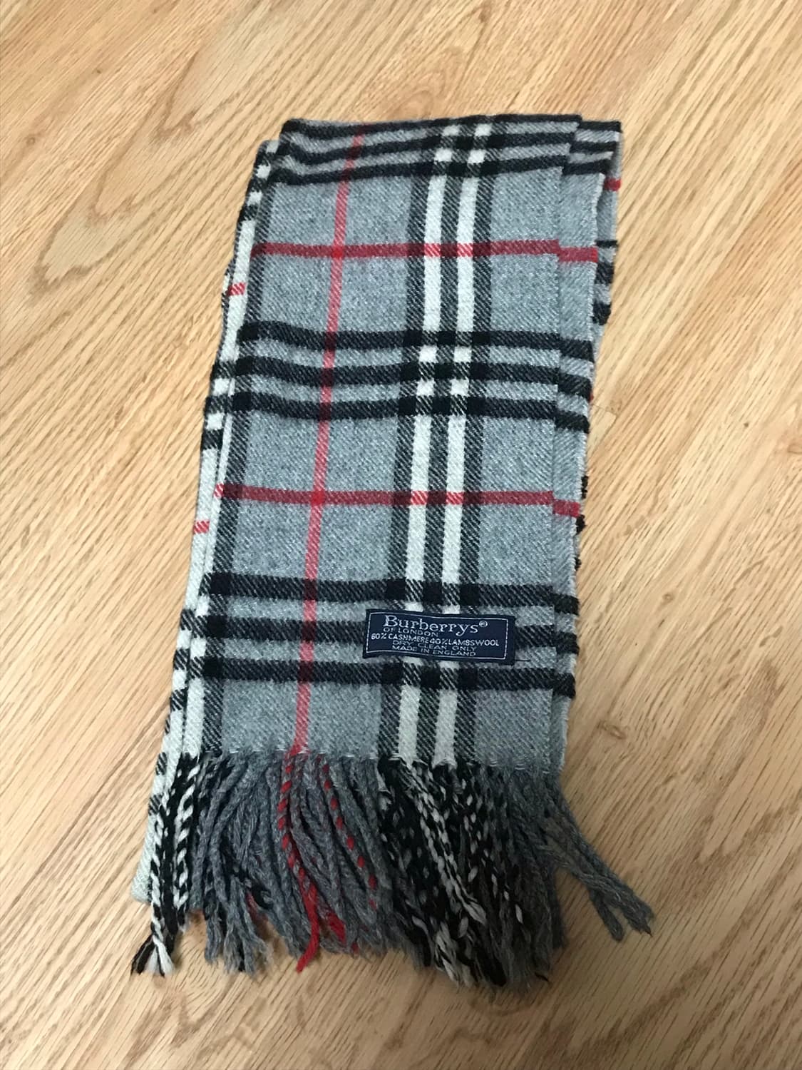버버리 캐시미어 울 혼방 그레이 체크 숏 머플러 상품이미지2