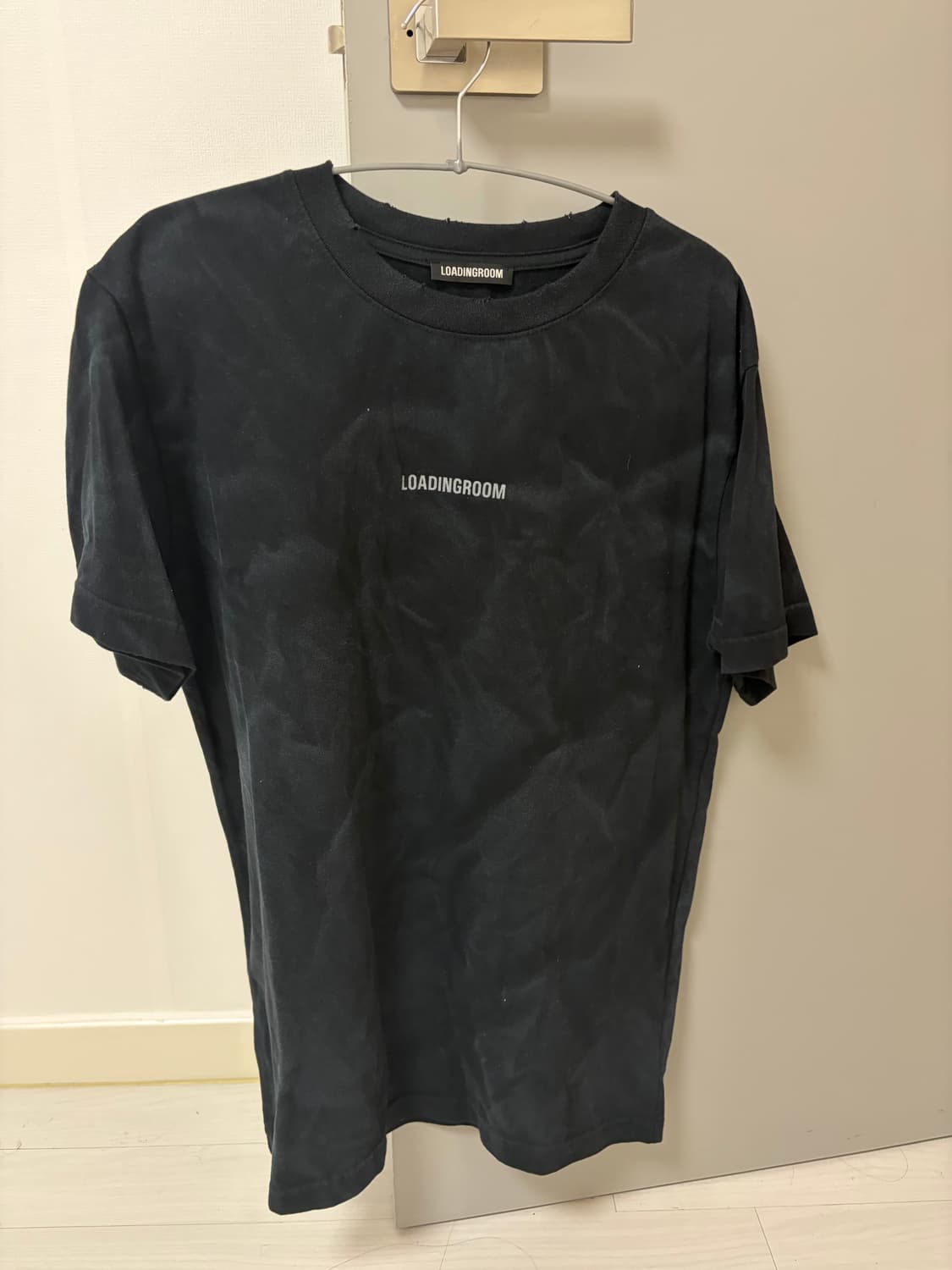 로딩룸 반팔티 m사이즈(1) 상품이미지5