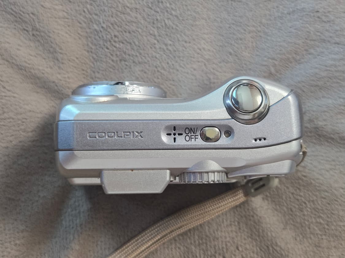 니콘 쿨픽스 4100 레트로디카 상품이미지3