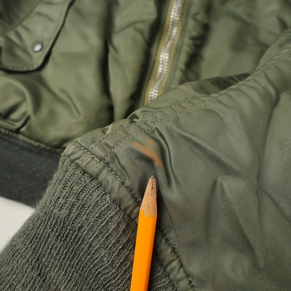 70s 미공군 납품용 알파인더스트리 MA-1 플라이트자켓 세이지 상품이미지10