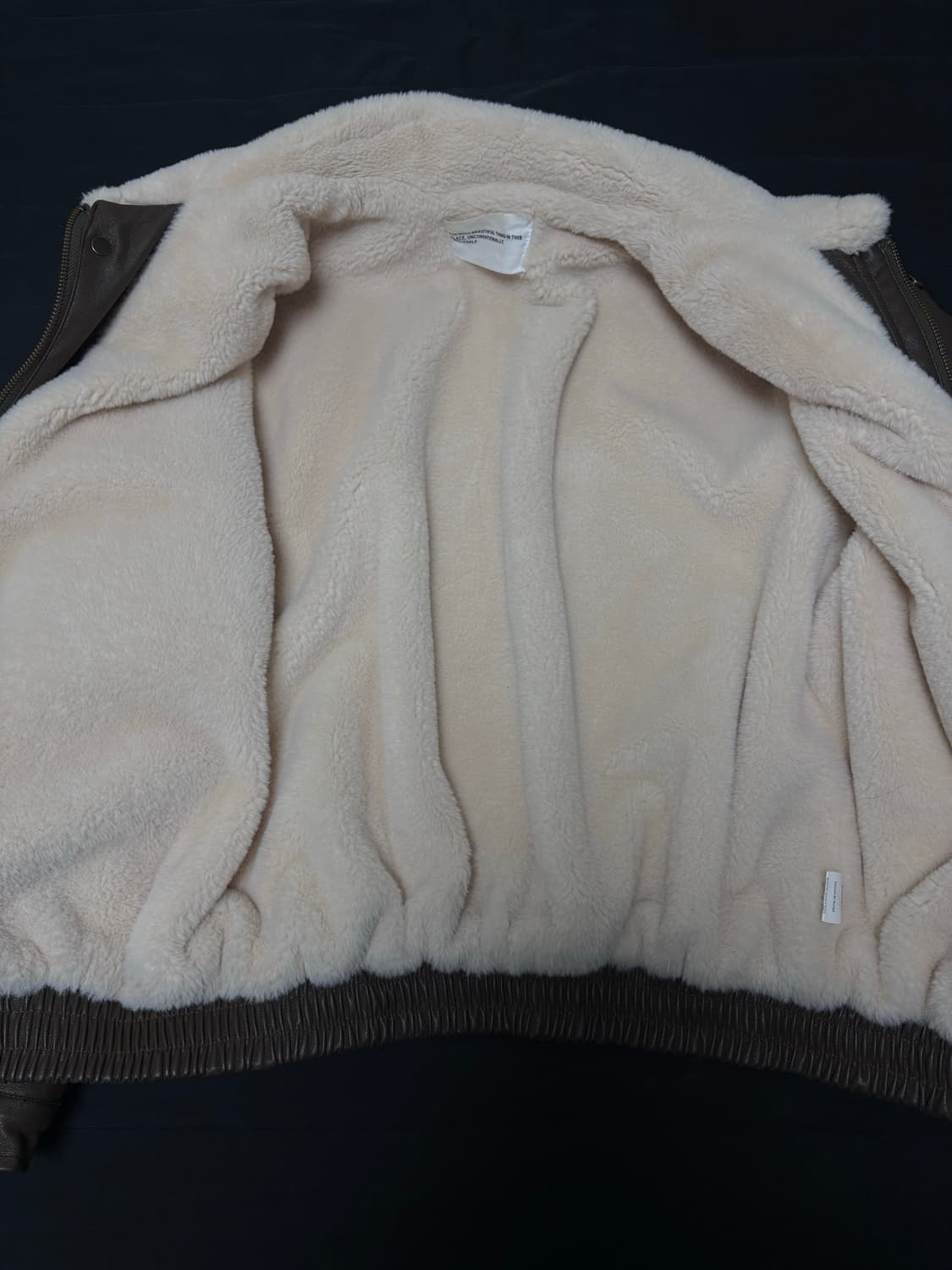 플레이스 스튜디오 비건 레더 퍼 오버핏 울 무스탕 무톤 자켓 점퍼 [브라 상품이미지3