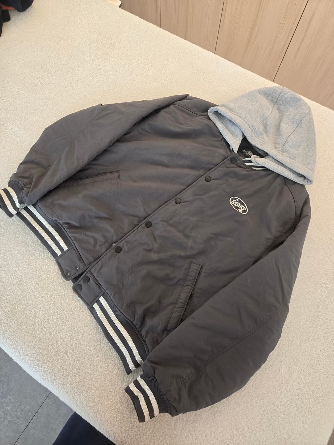 뉴발란스 레거시 후드 바시티 야구점퍼 S 상품이미지1