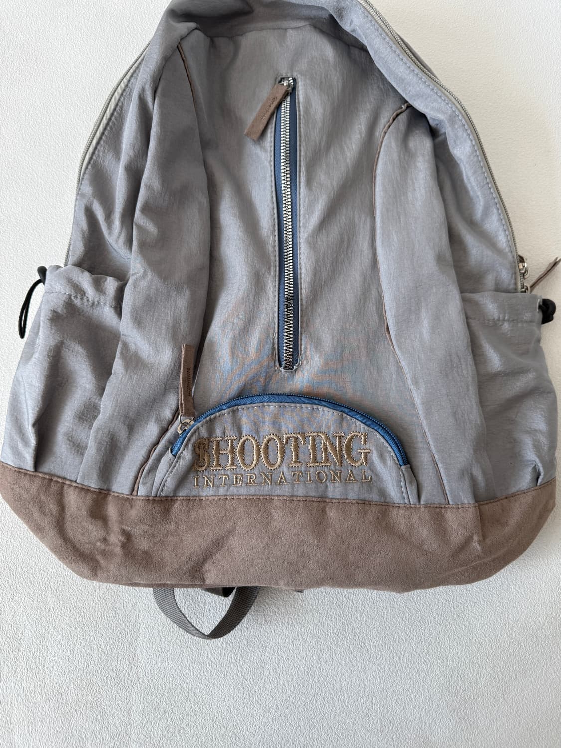 Pre owned 경량 백팩 상품이미지3