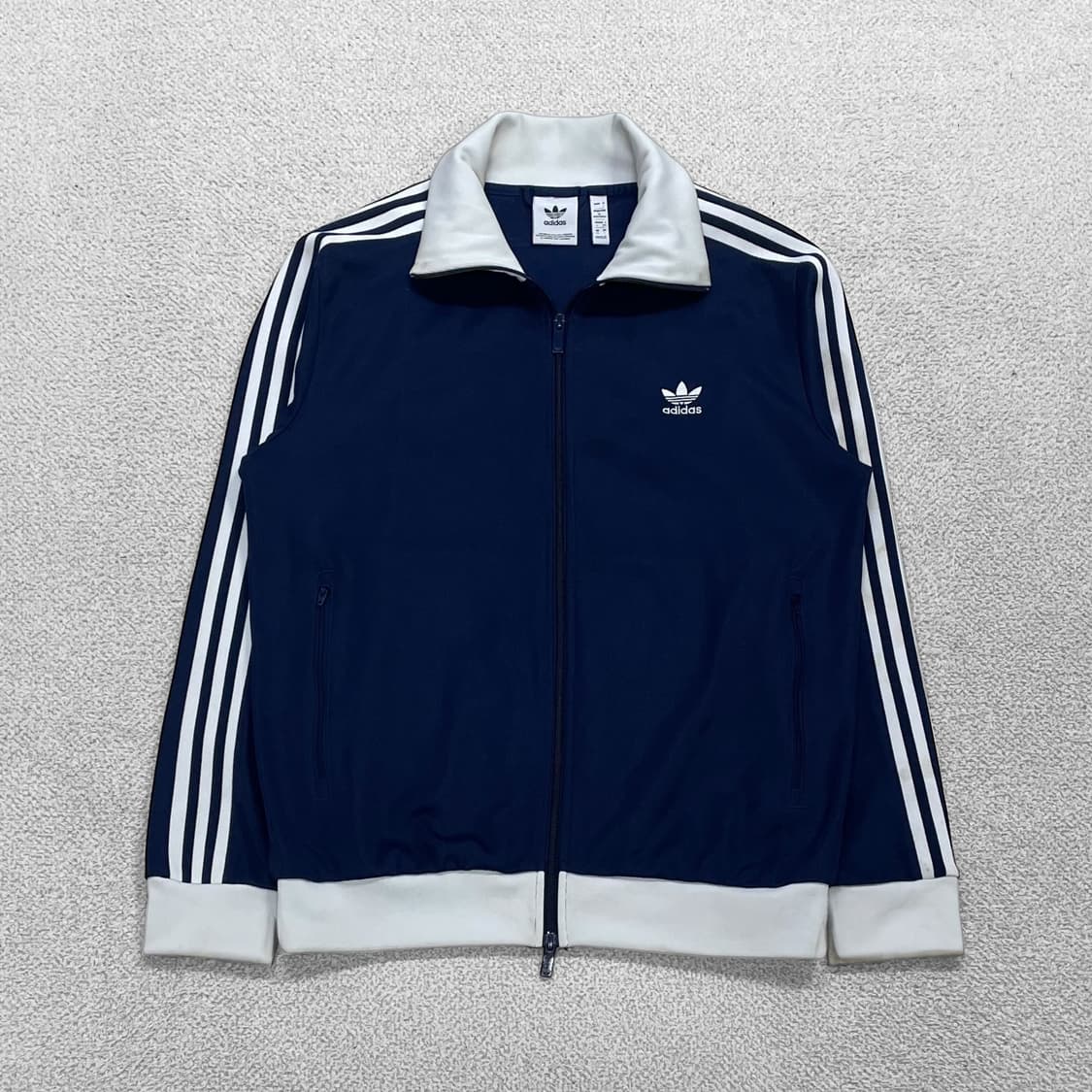 아디다스 클래식 베켄바우어 트랙탑 져지 네이비 상품이미지1