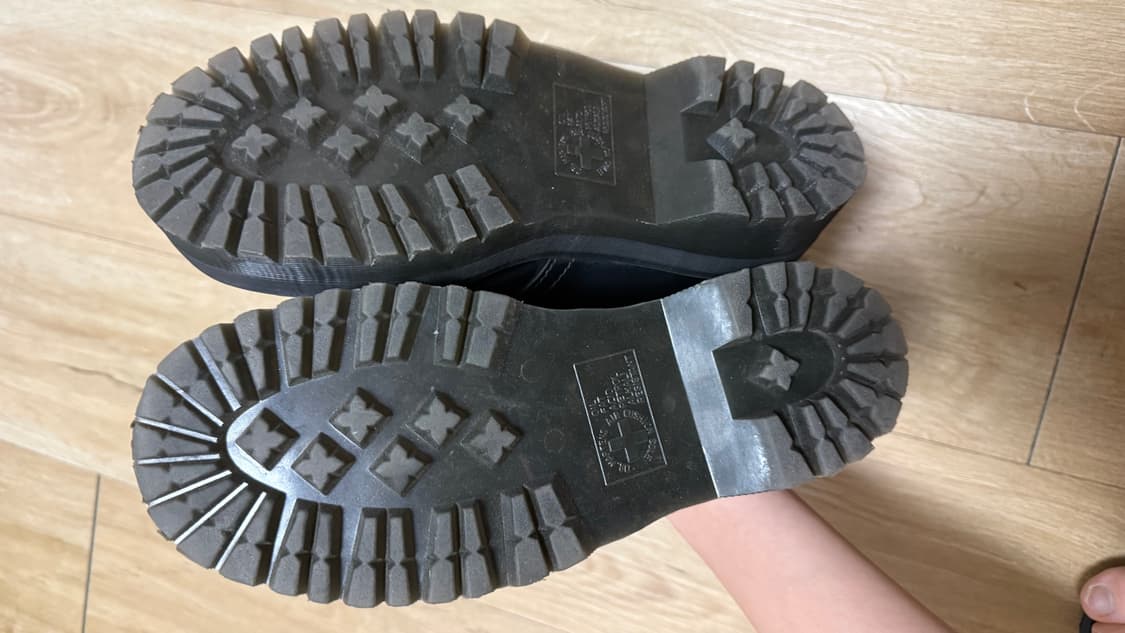 닥터마틴 1461 쿼드  240 상품이미지6