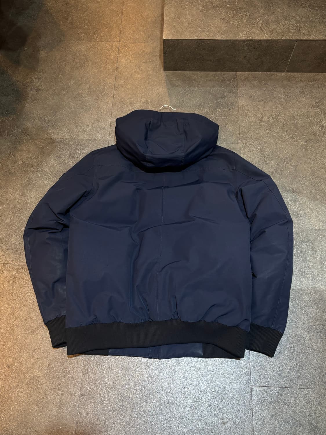 밀레 구스다운 패딩 100사이즈 상품이미지3