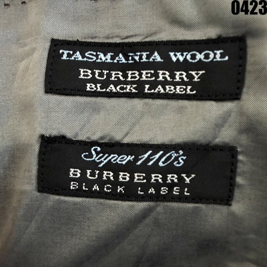 버버리 블랙라벨 블레이저 40L 0423 상품이미지8