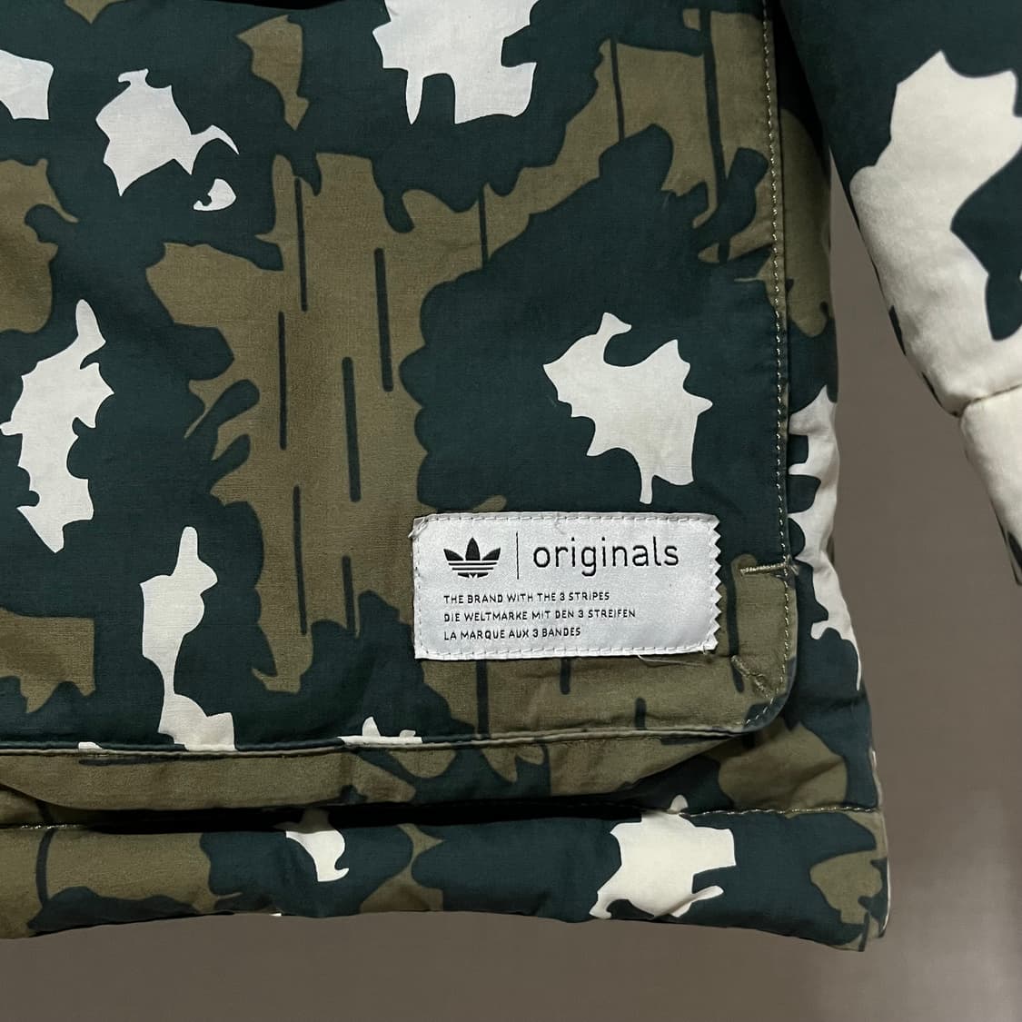 아디다스 오리지널 카모 패딩 105 상품이미지7