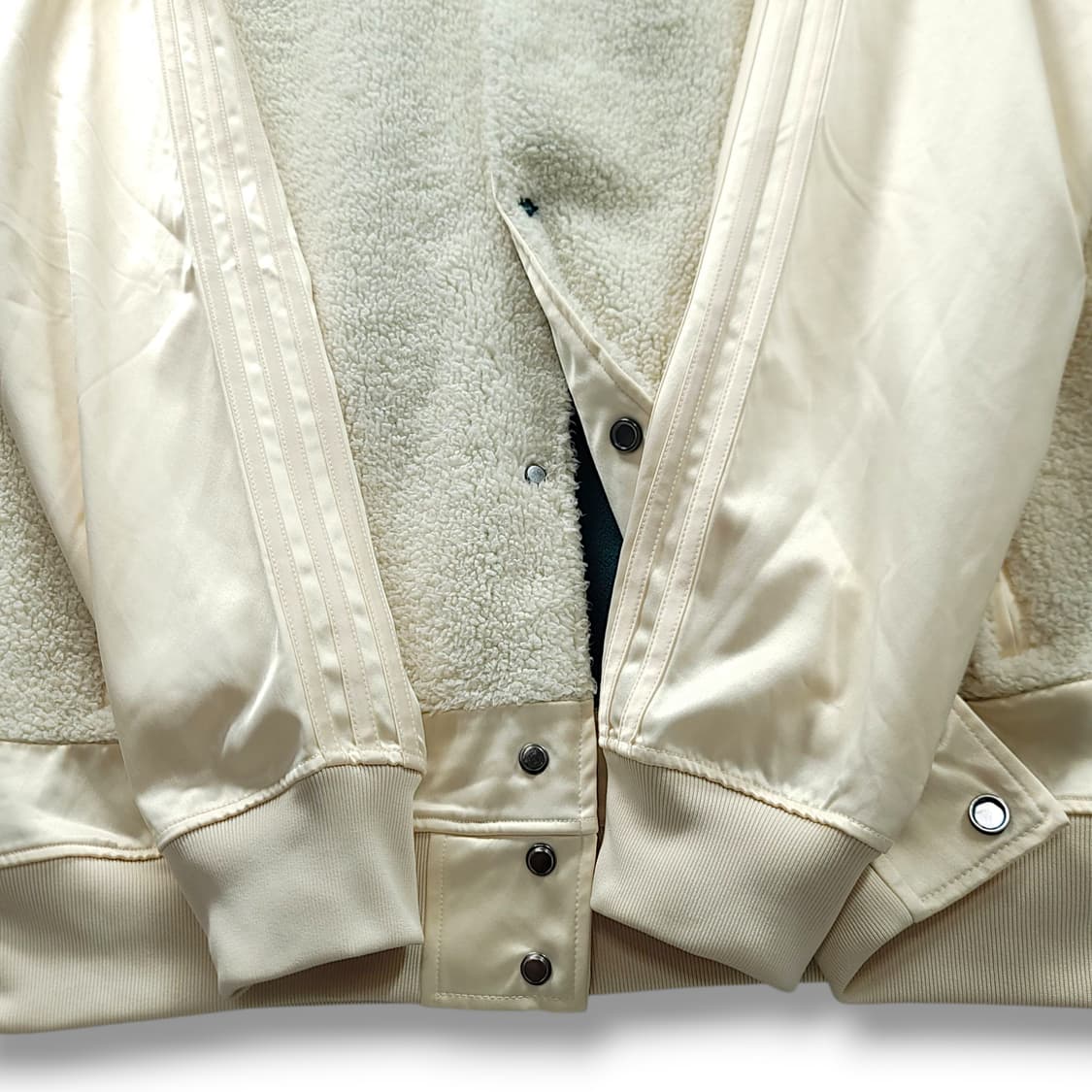 [105] 아디다스 크림 쉐르파 파이어버드 레터맨 기모 바시티 자켓 상품이미지7