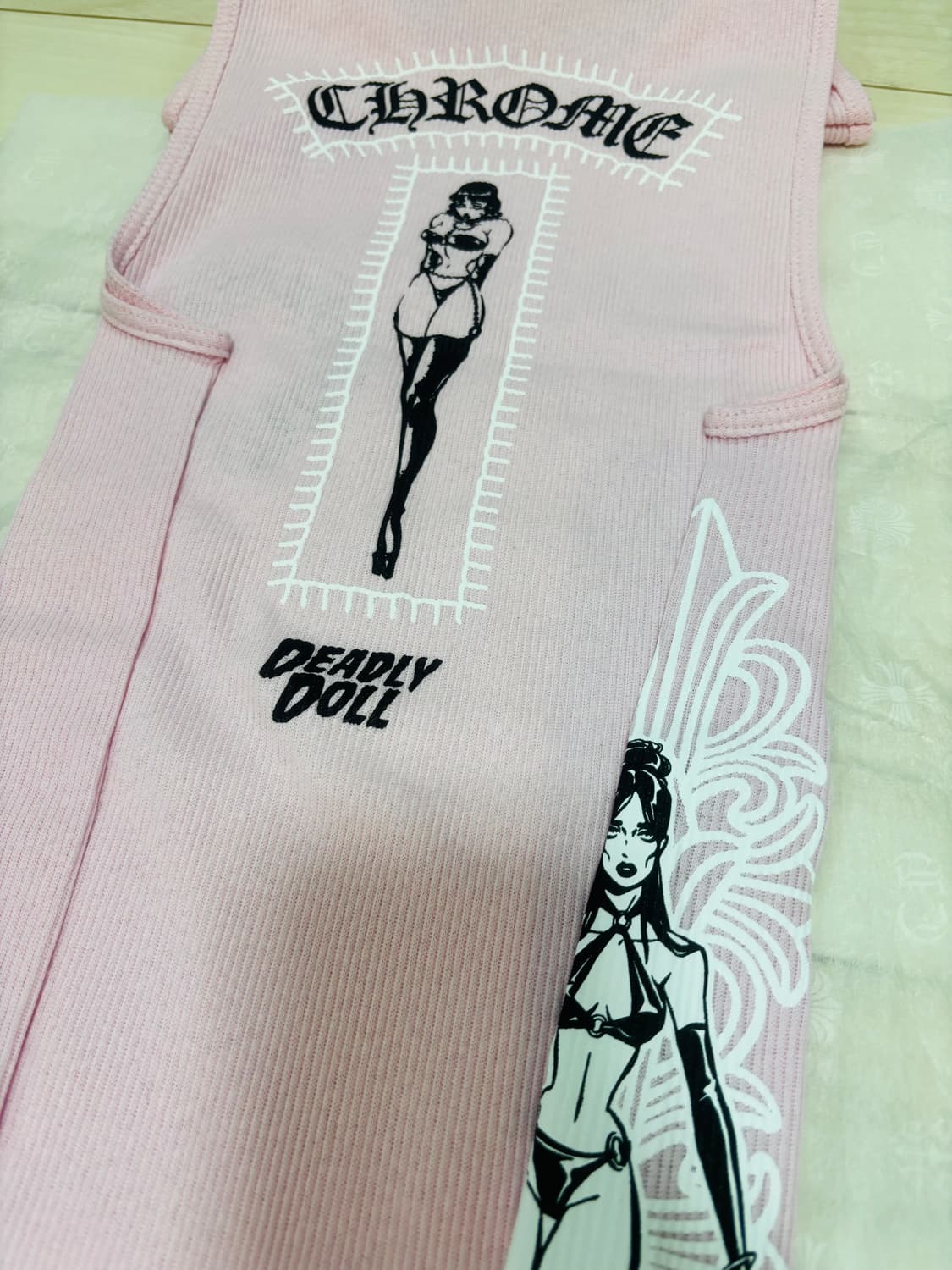 [새상품]크롬하츠 데들리 돌 립 아트 바젤 탱크 핑크 상품이미지3