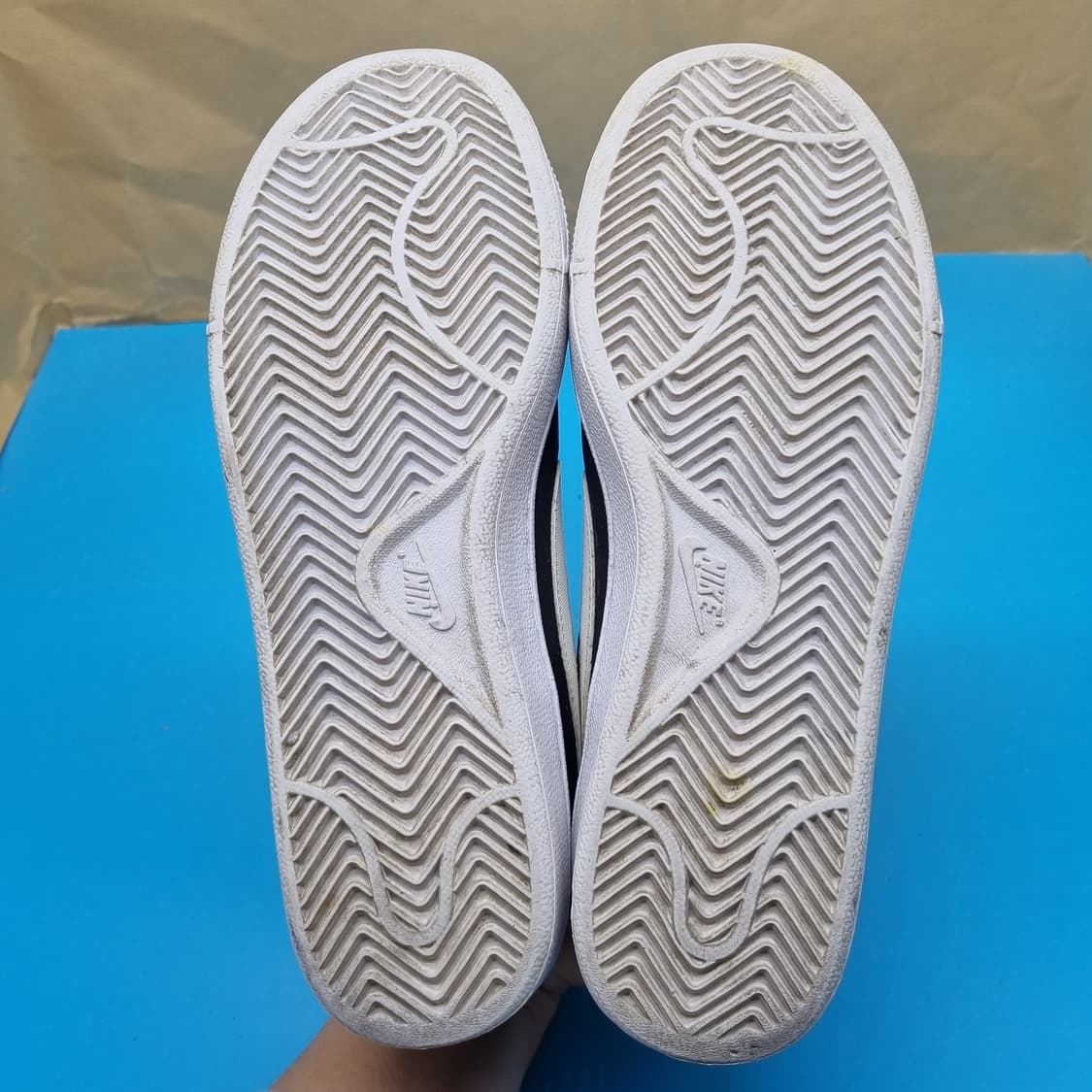 나이키 코트 로얄 스니커즈 250 상품이미지3