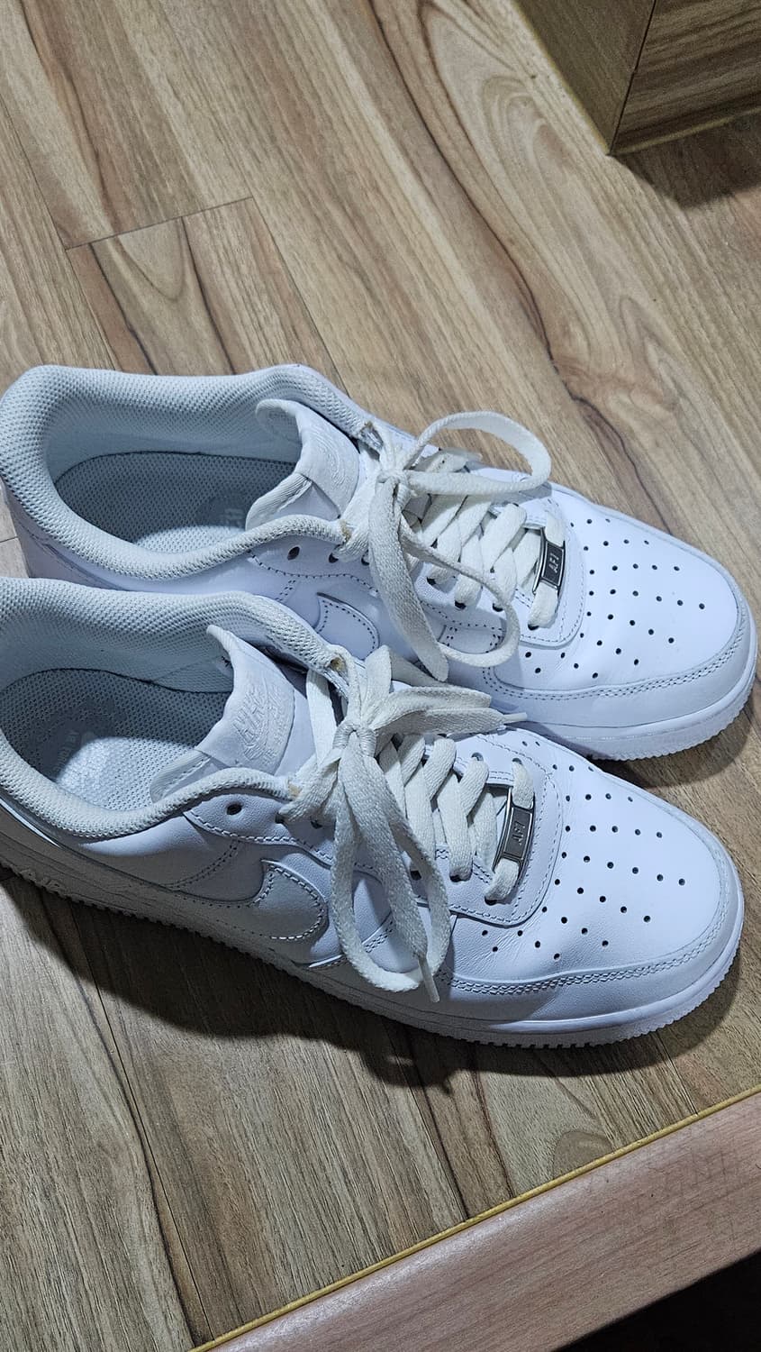 나이키 에어포스 1 '07 로우 화이트 상품이미지1