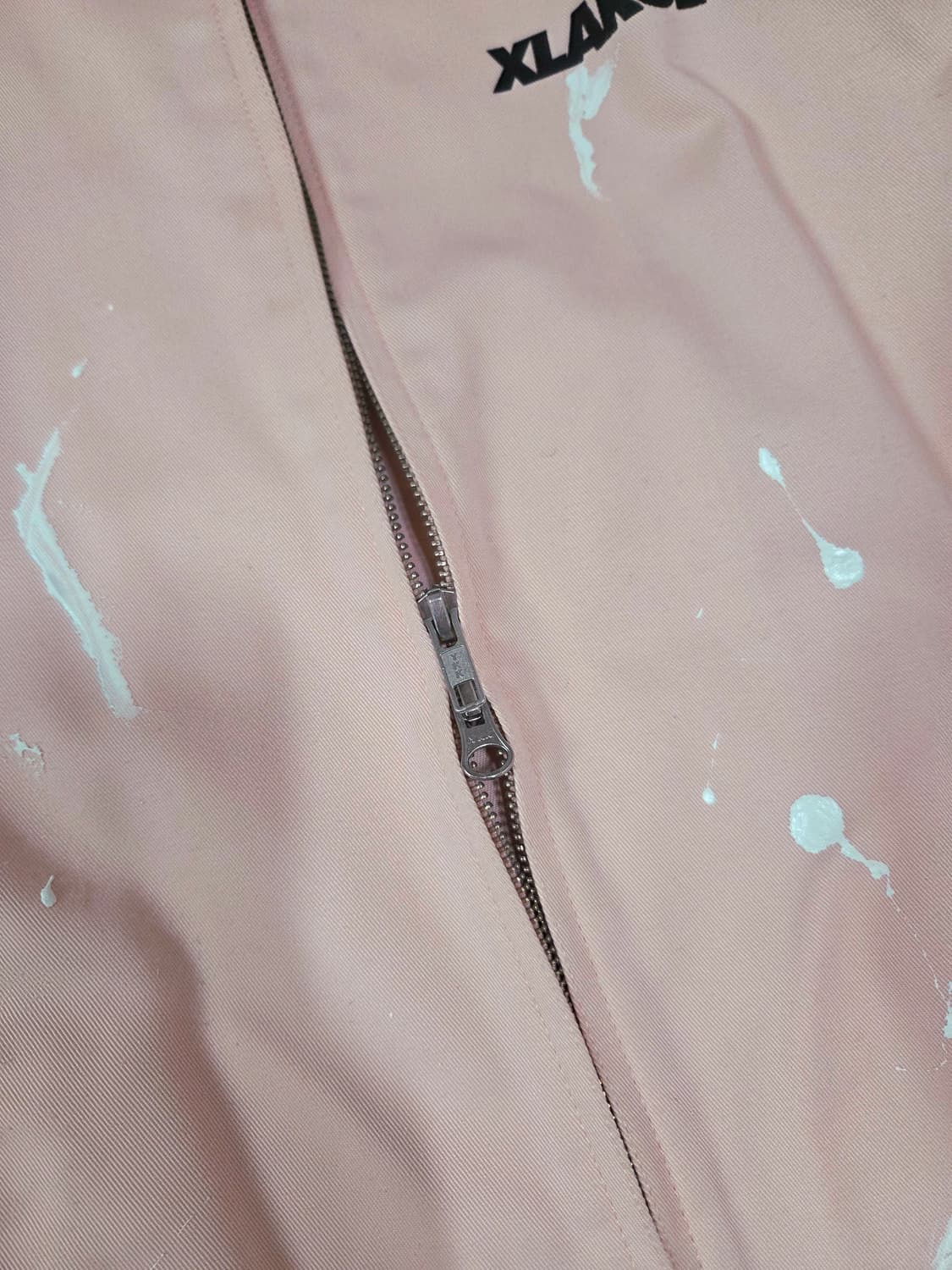 엑스라지 라이트 핑크 페인팅 커스텀 재킷 상품이미지4