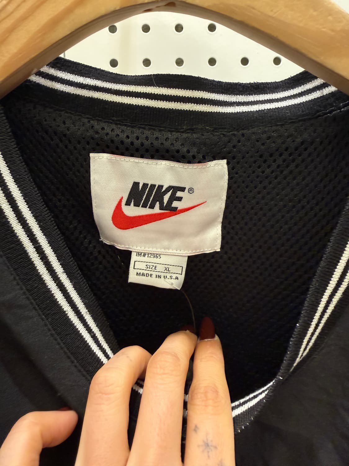 나이키 빈티지 스우시 브이넥 웜업 U1109 상품이미지5