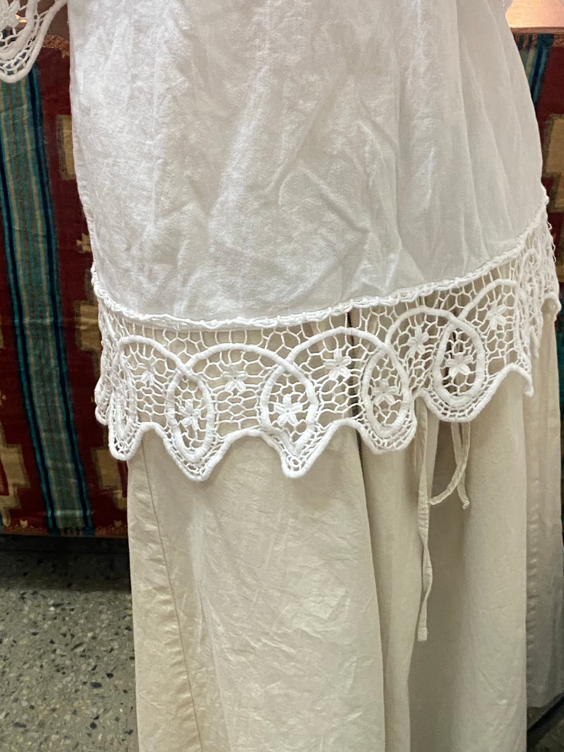 유럽빈티지 펀칭블라우스 펀칭원피스 상품이미지2