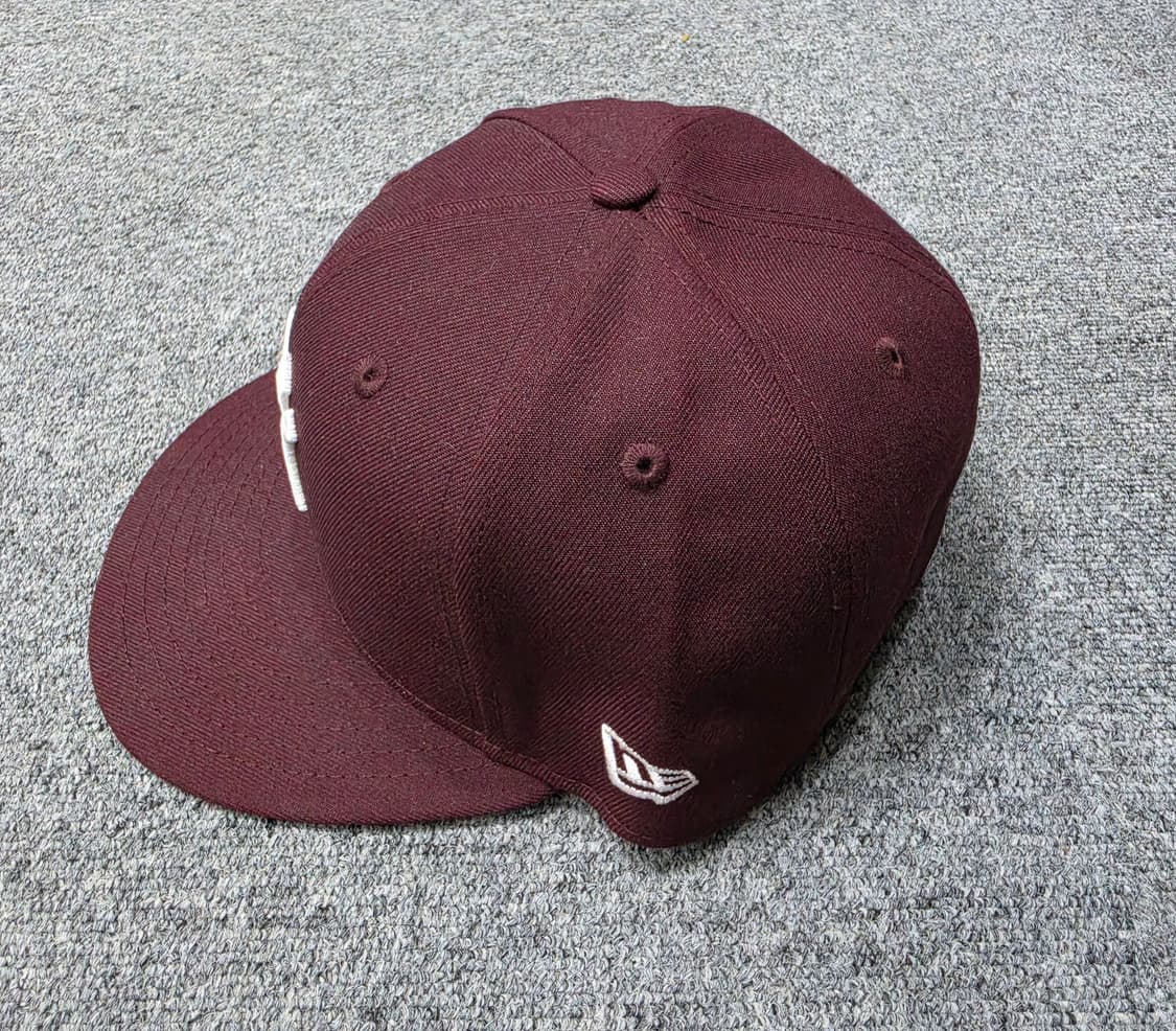 뉴에라 뉴욕 양키즈 59FIFTY 마룬컬러 스냅백 모자 58.7cm 상품이미지4