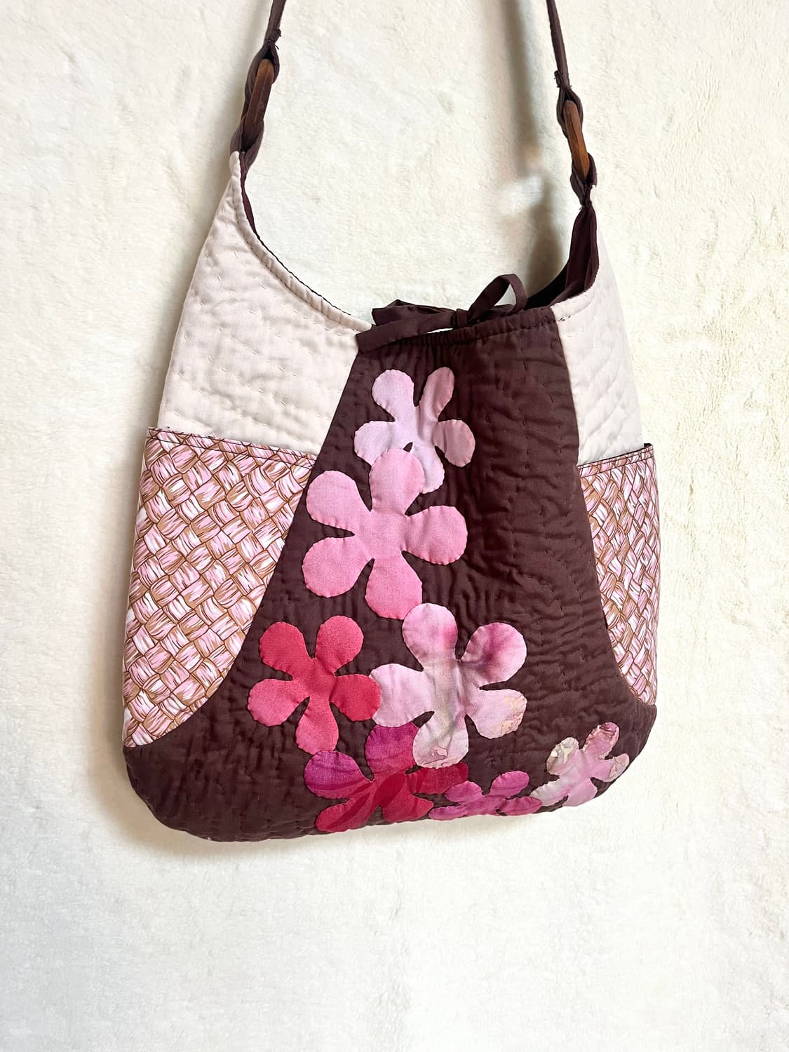 빈티지 핑크 패치 크로스백 상품이미지2