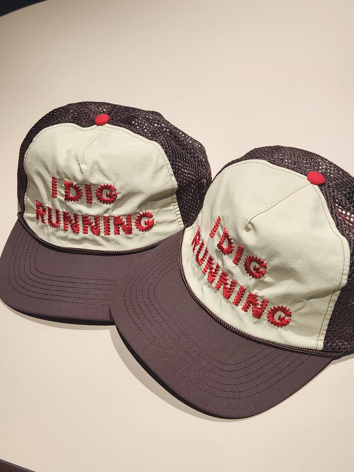 알렉스조노 i dig running 트러커 캡 상품이미지2