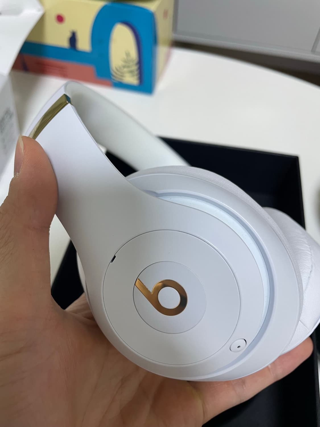 비츠 스튜디오3 와이어리스 화이트골드 상품이미지4