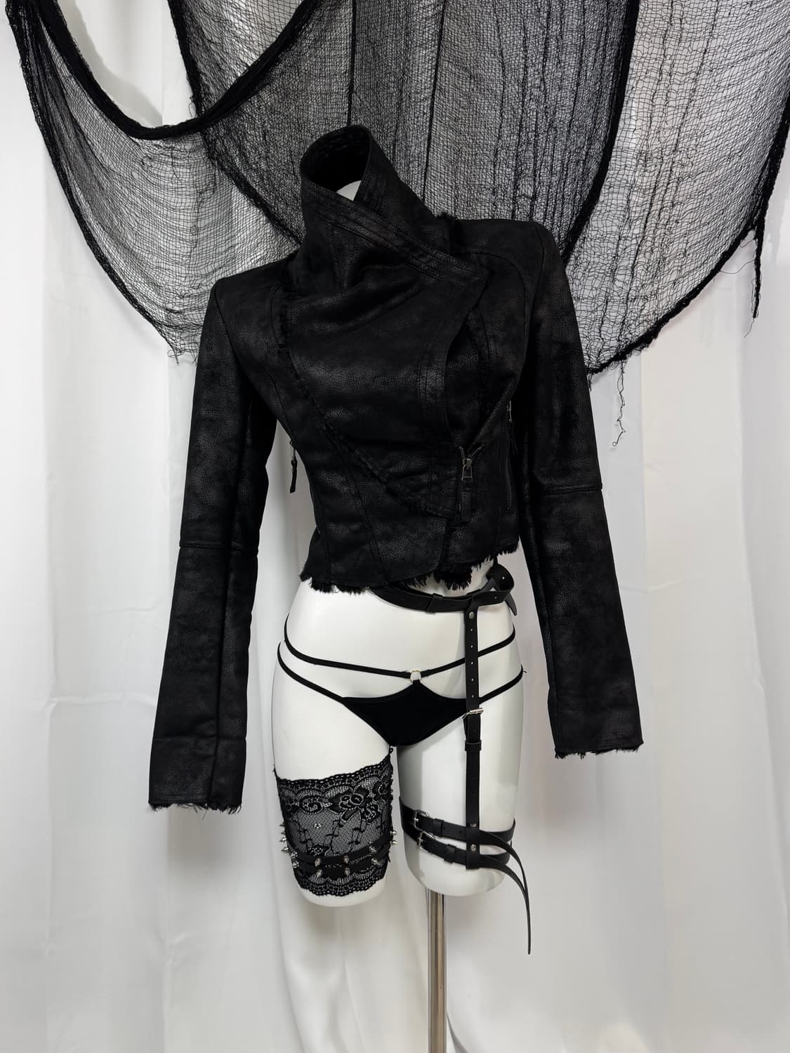 black mustang 상품이미지1