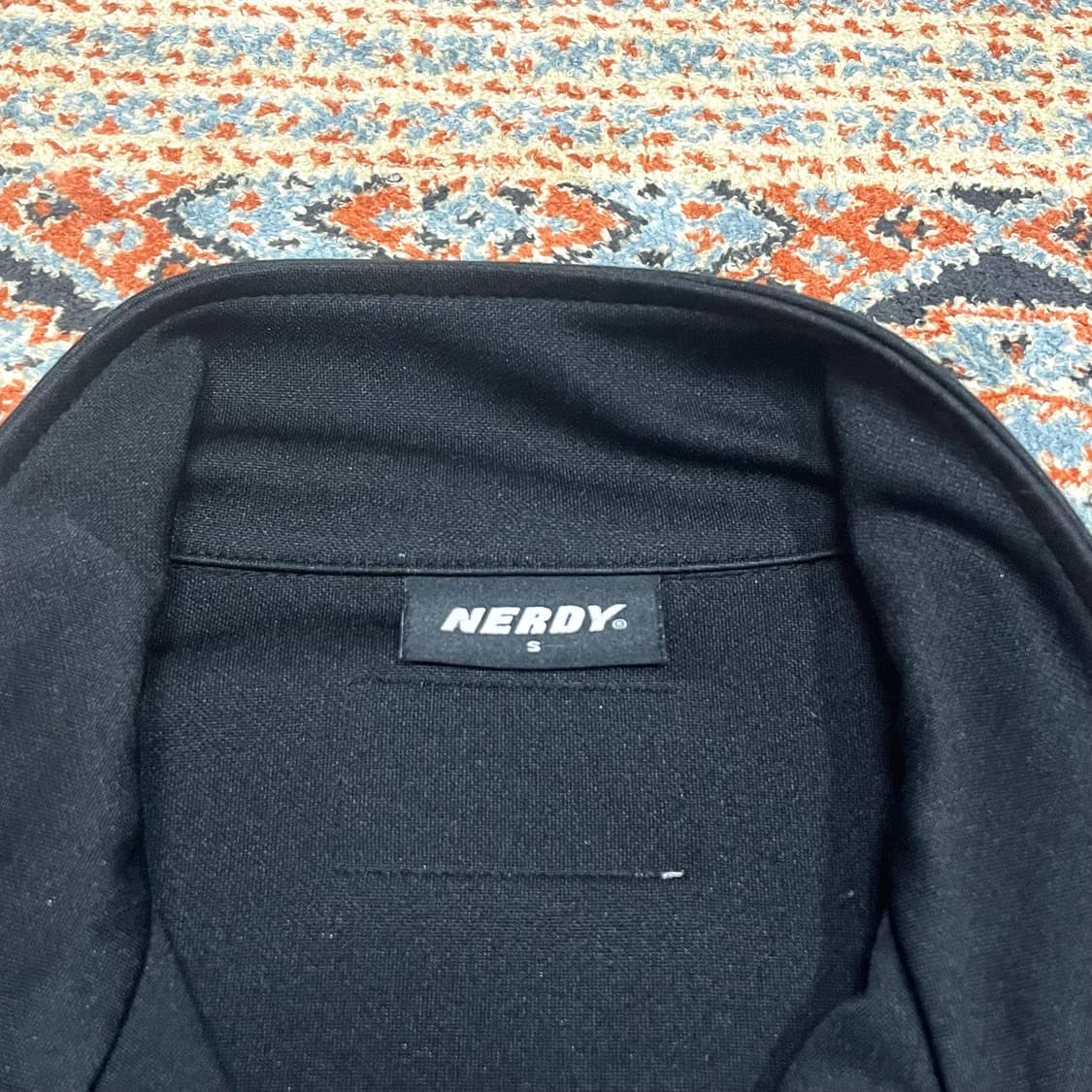 너디 블랙 집업 져지 자켓 남성S 상품이미지3