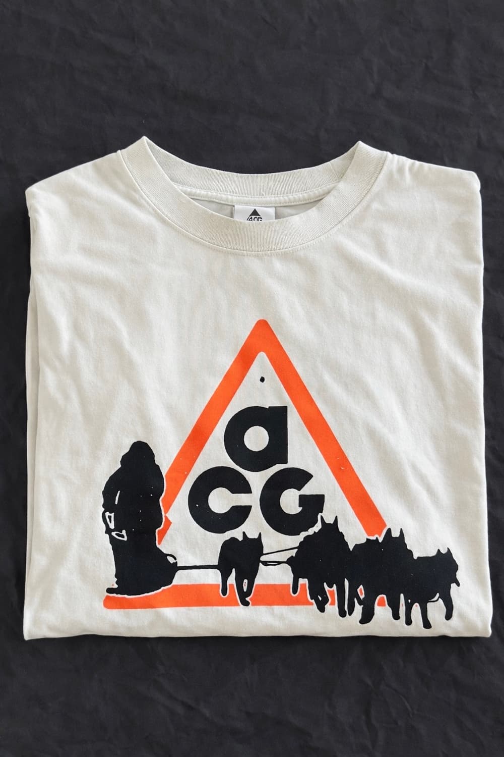 나이키 ACG 드라이핏 그래픽 반팔 티셔츠 L 화이트 상품이미지2