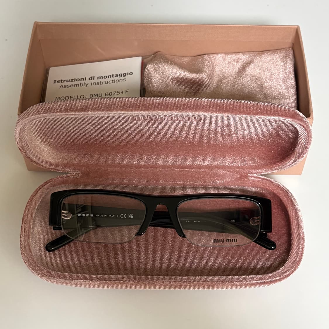 미우미우 브데트 선글라스 안경 투명렌즈 상품이미지3