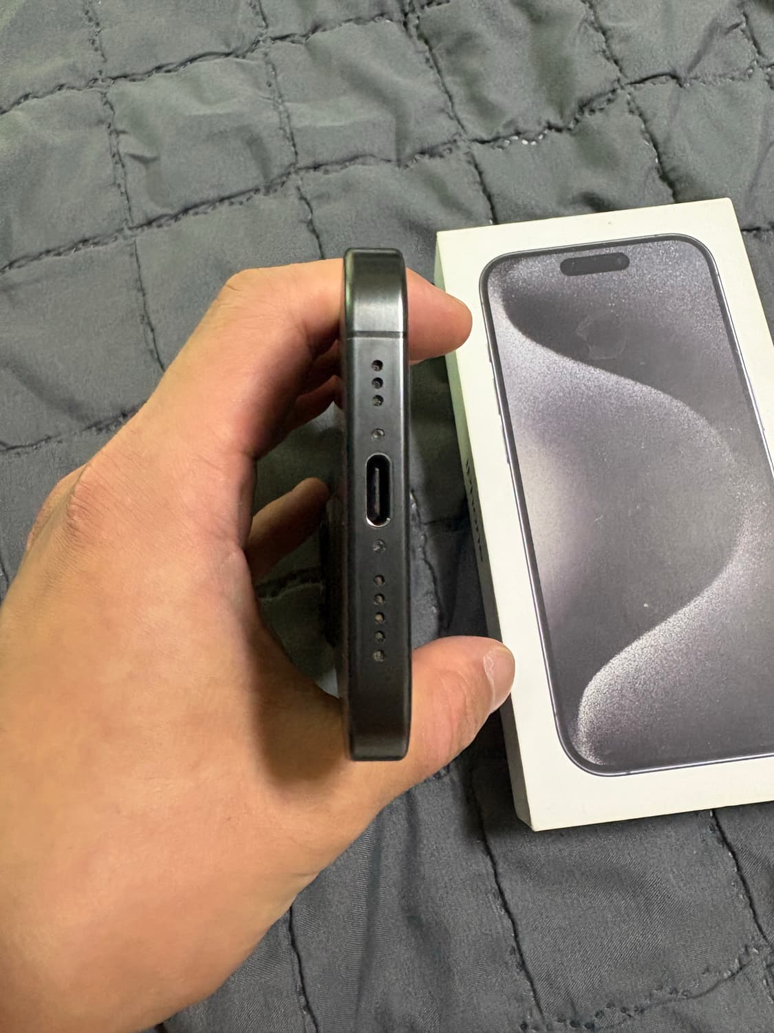 아이폰15pro 블랙티타늄 128g 상품이미지6