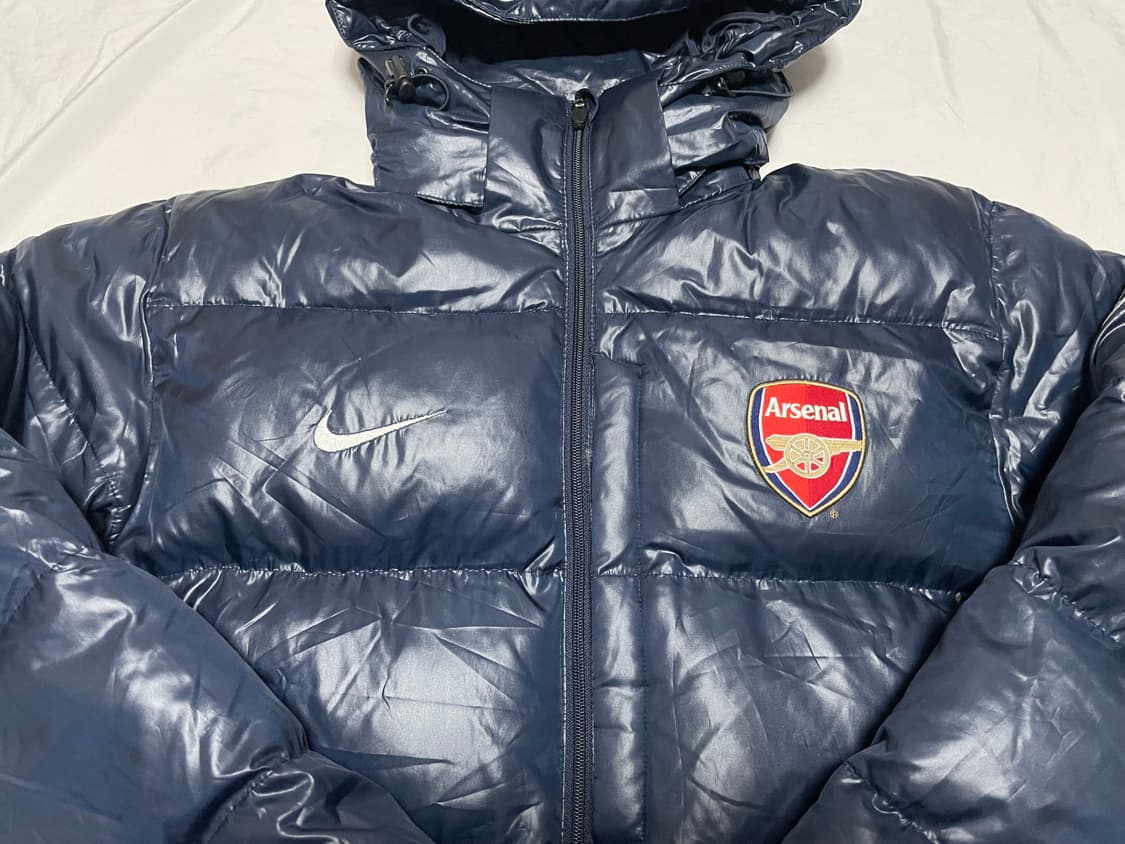나이키 아스날 유광 다운 패딩 점퍼 상품이미지2
