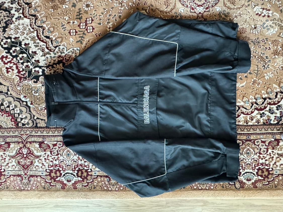 발렌시아가 남성 하프 반집업 윈드브레이커 트랙 아노락 자켓 블랙 44 상품이미지1