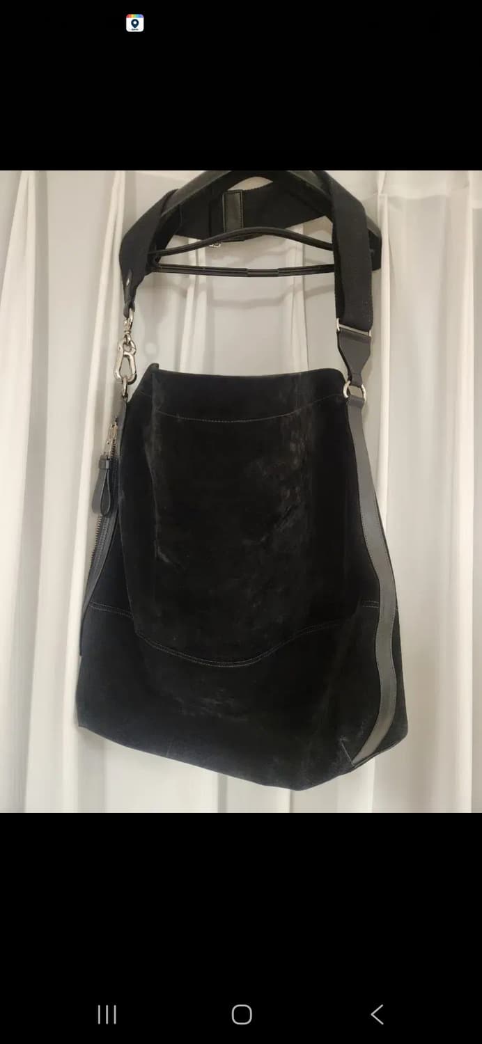 톰포드 스웨이드 블랙 크로스백,숄더백 판매합니다 상품이미지4