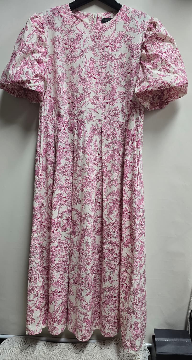 새상품)화사한 플라워 패턴 퍼프 소매 원피스 상품이미지1