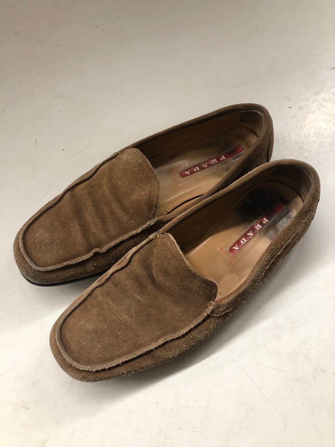 Prada 스웨이드 로퍼 UK7.5 상품이미지3