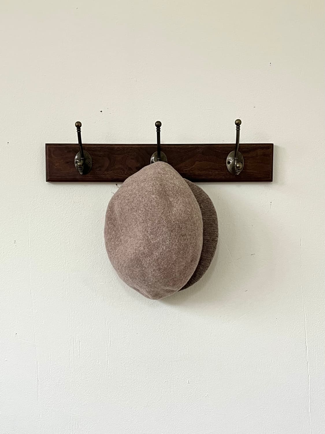 비비안 웨스트우드 모카 벙거지 상품이미지1