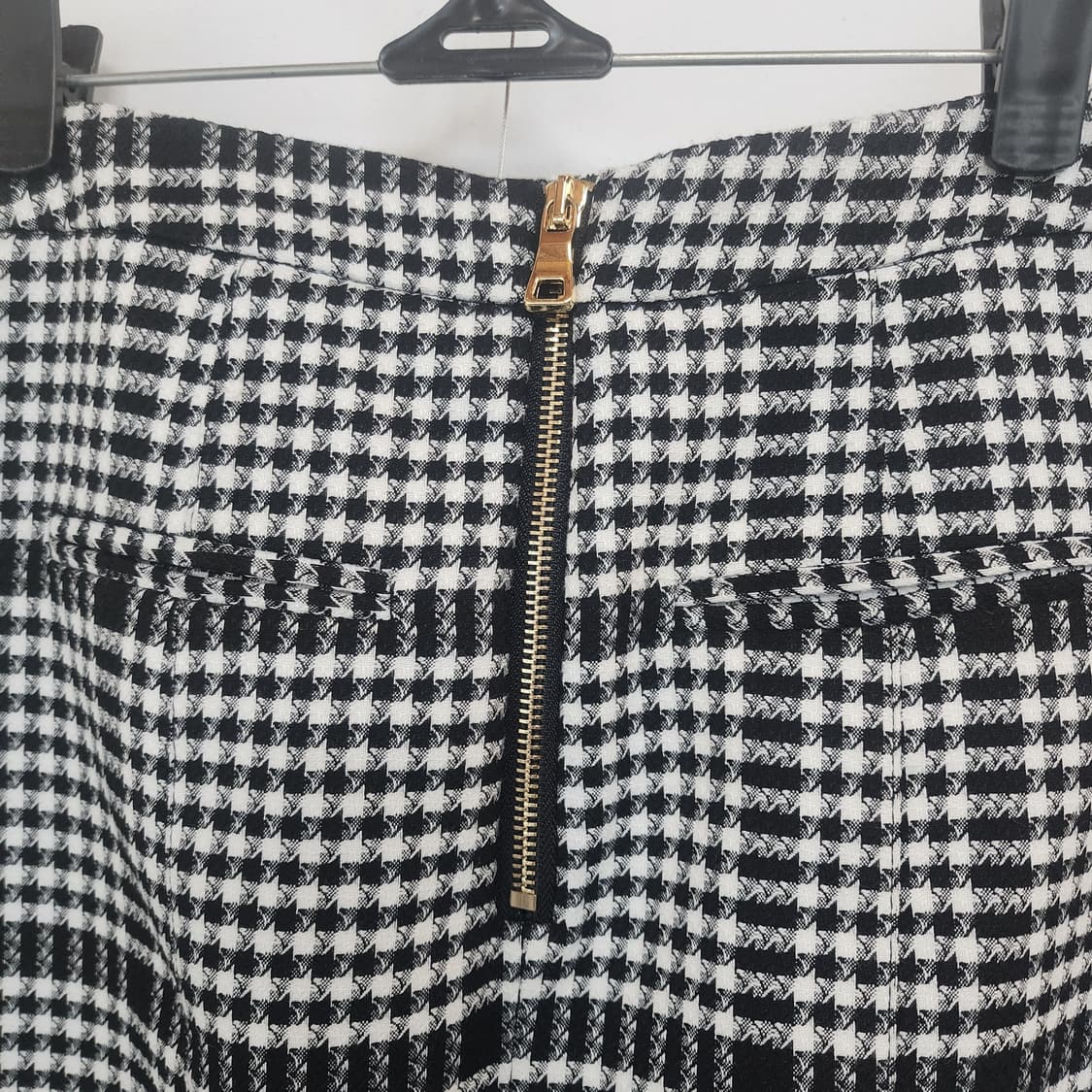 명품 하운드 체크 금장 버튼 스커트 상품이미지7