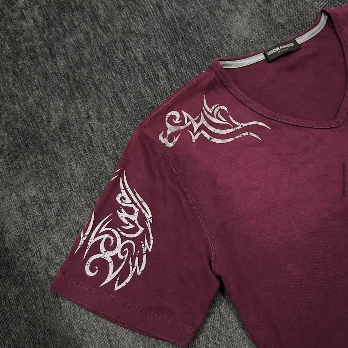 Nicole club burgundy tribal v-neck 상품이미지2