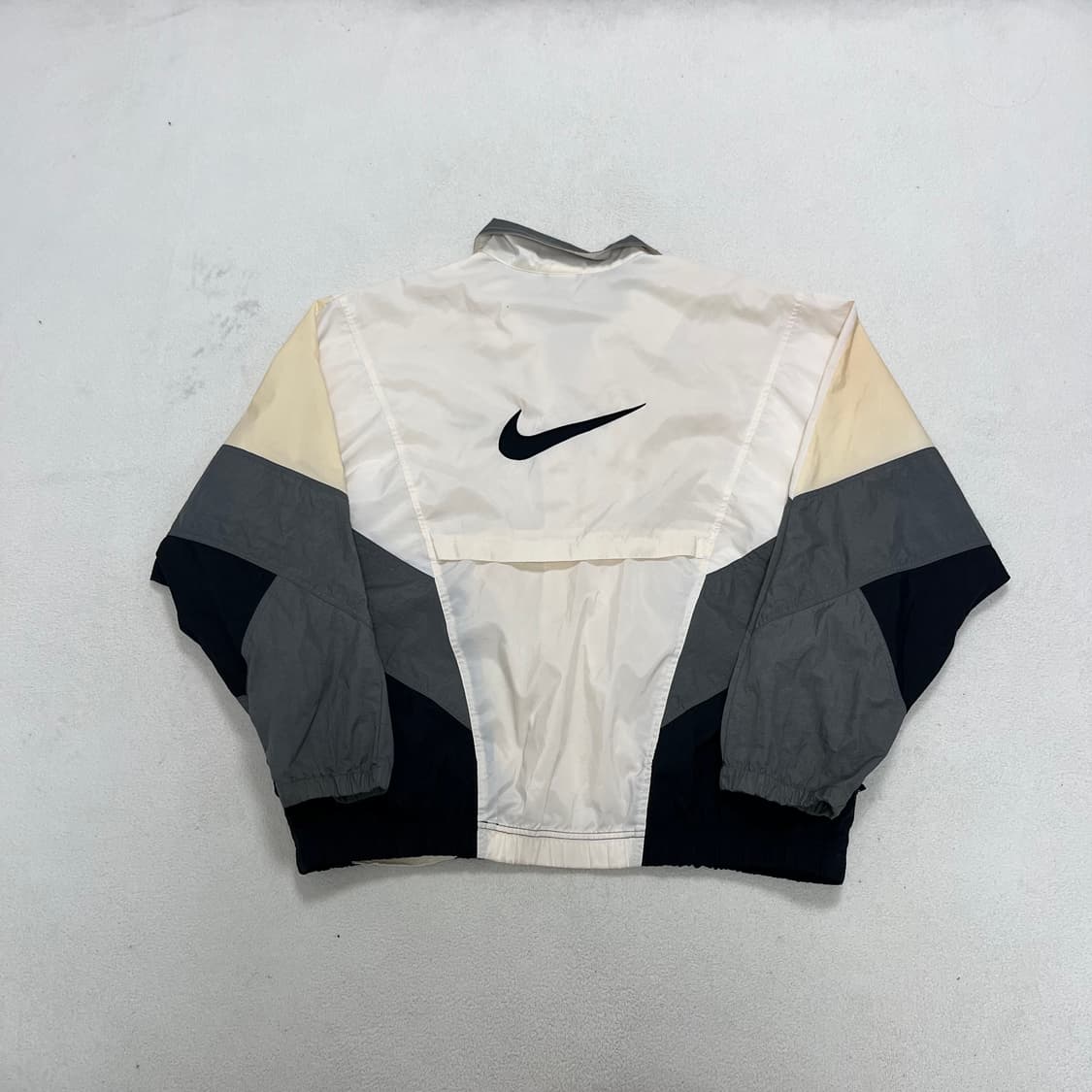 나이키 90s 바람막이 상품이미지2