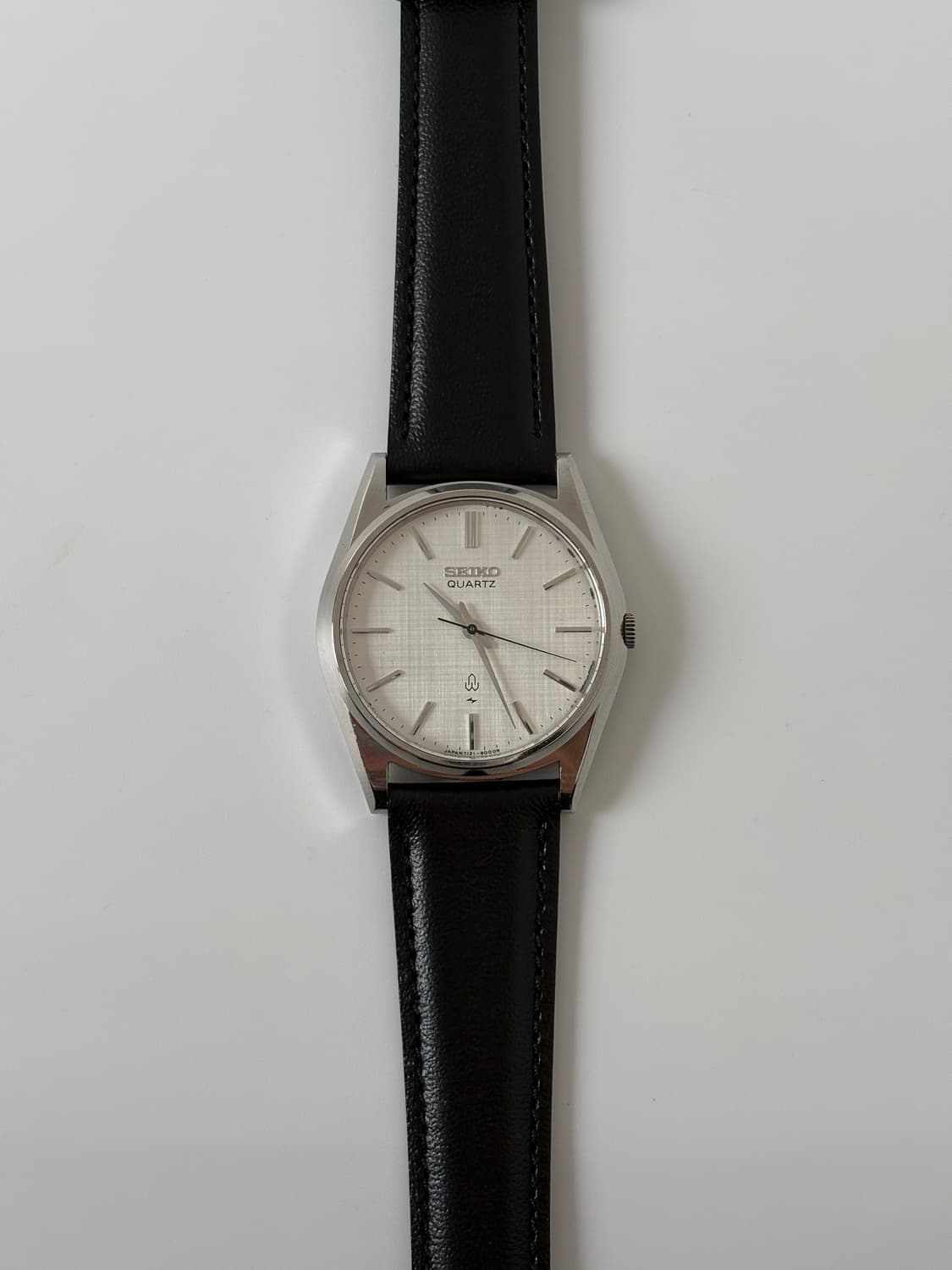 세이코 1980년대 빈티지 시계 린넨 다이얼 실버 쿼츠 남성 상품이미지3