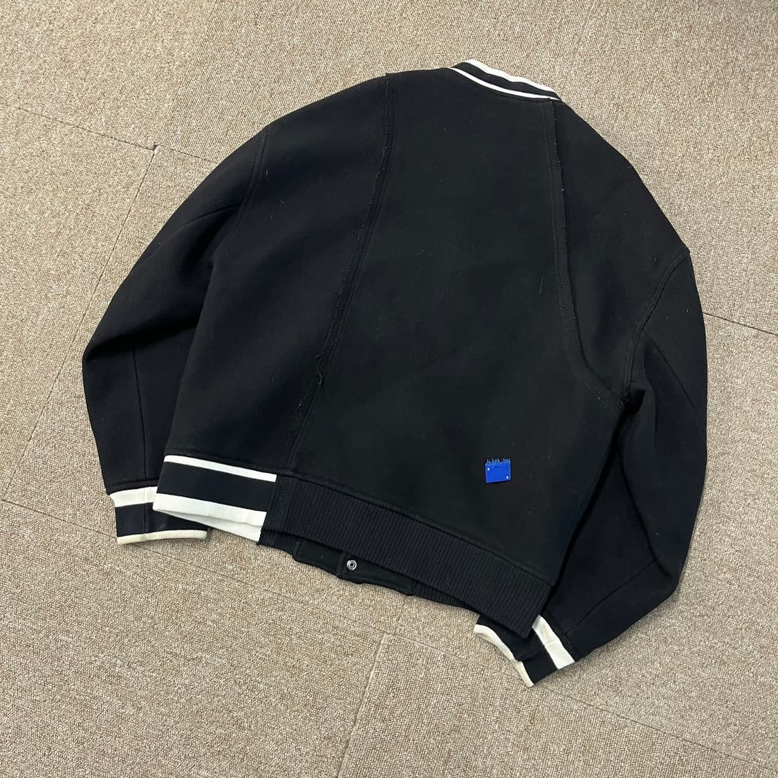 자라 x 아더에러 봄버 자켓 상품이미지2