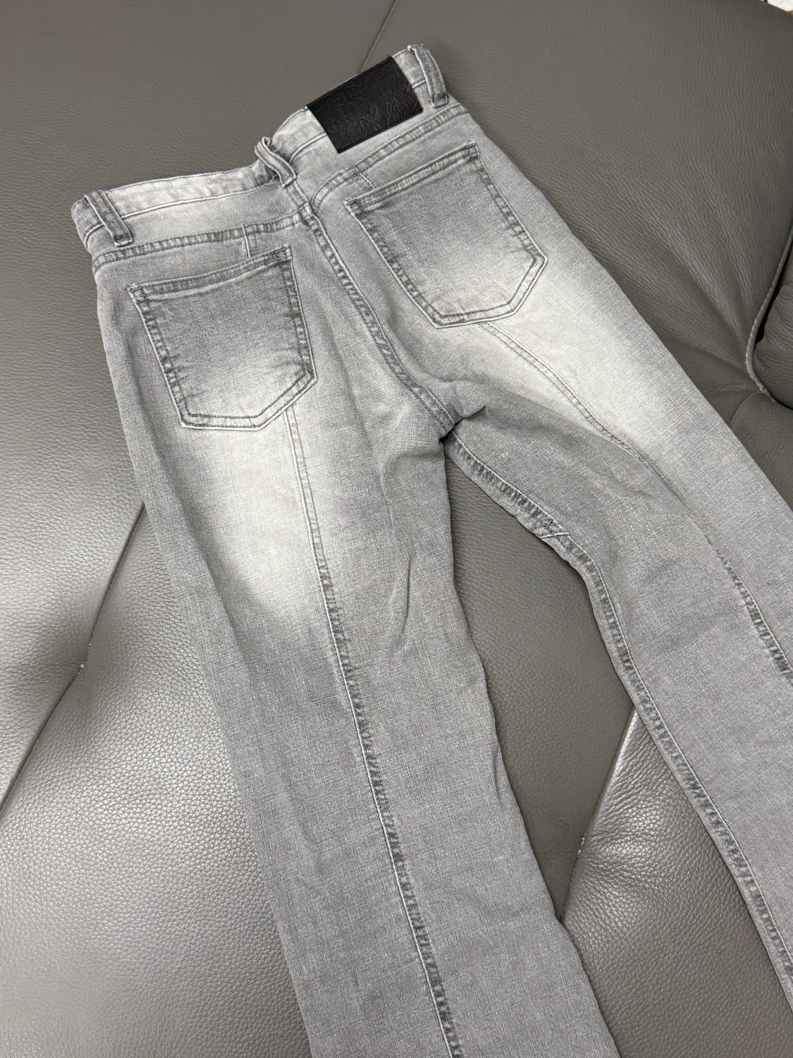 시너진 라인 워싱 데님 팬츠 그레이 S 상품이미지4