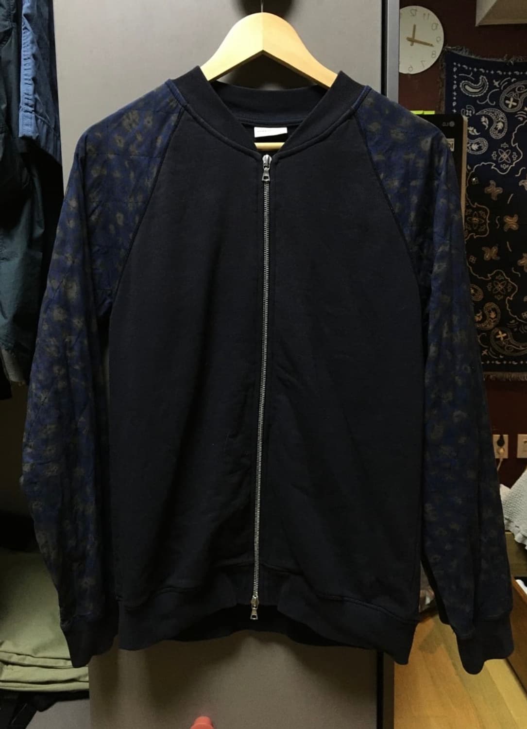 드리스반노튼 집업 상품이미지1