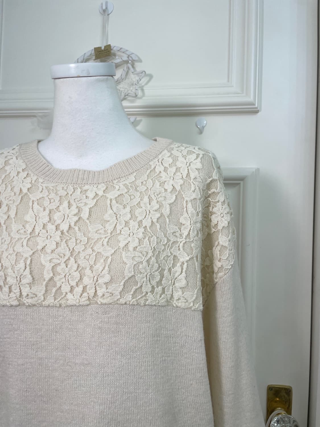 SM2 ivory lace trim sweater(size-F) 상품이미지7