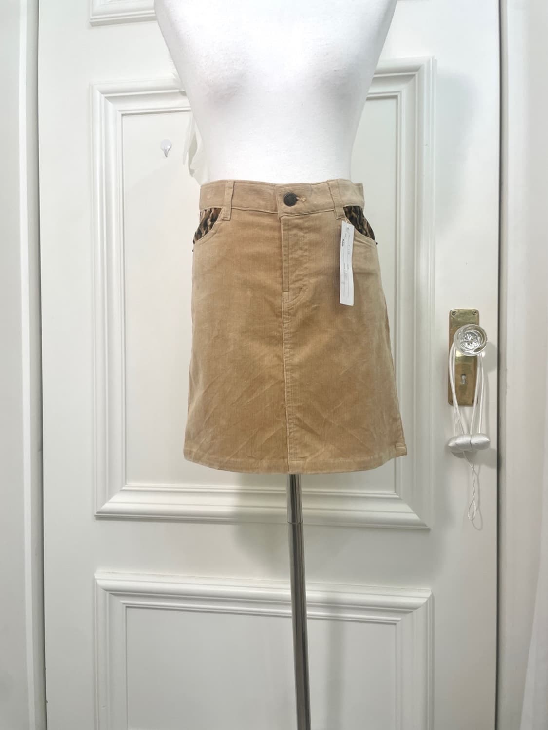 beige corduroy loepard point skirt 상품이미지5