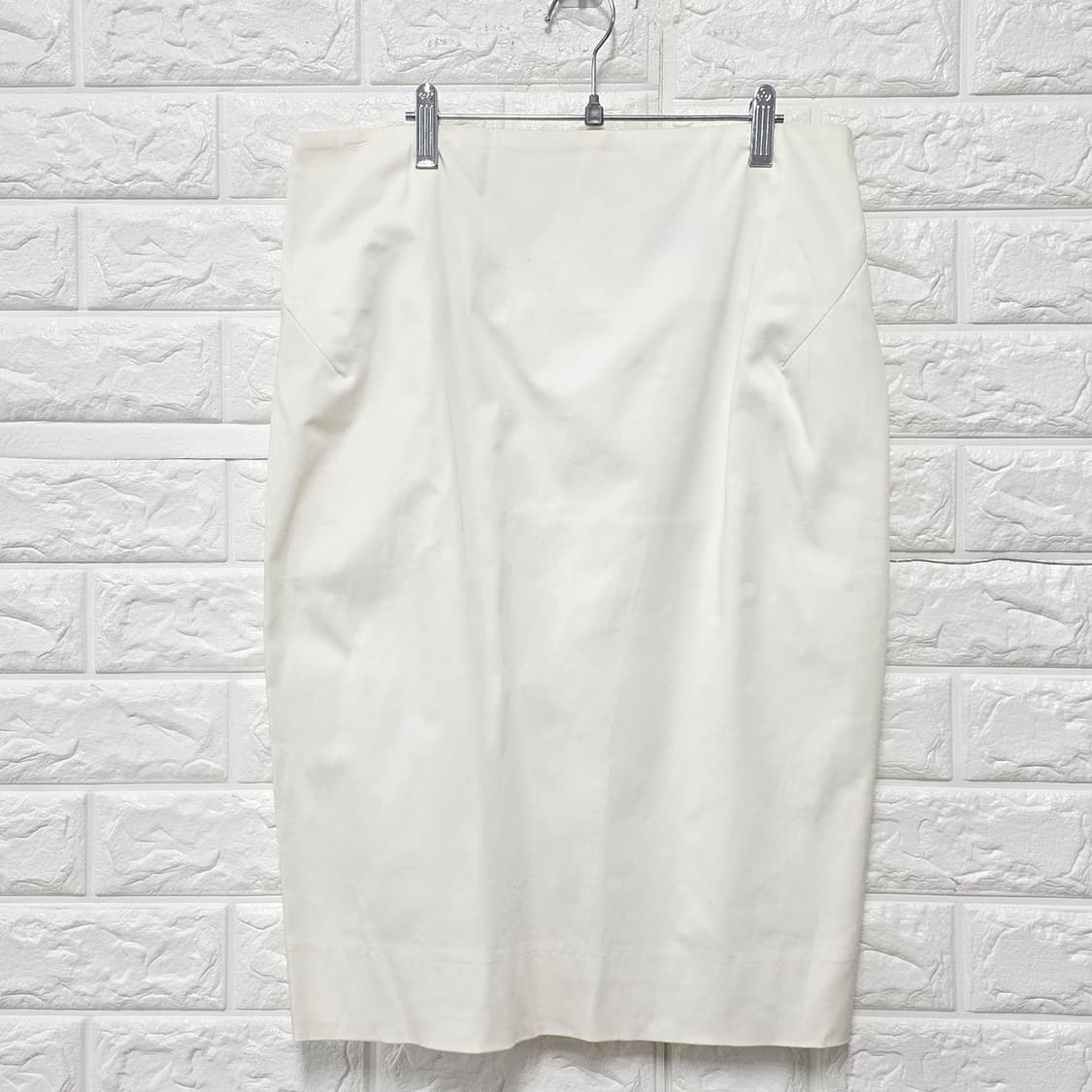 택포_ 비비안웨스트우드 앙골로마니아 화이트 스커트 42 상품이미지1