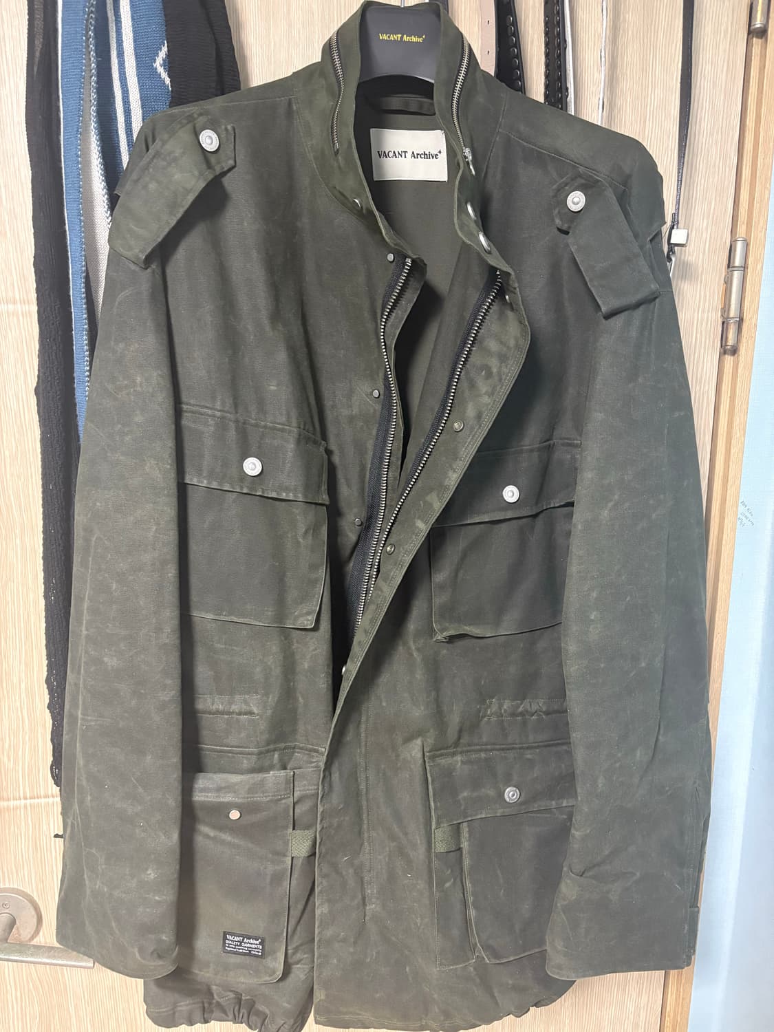 vacant archive 왁스드 필드자켓 상품이미지3